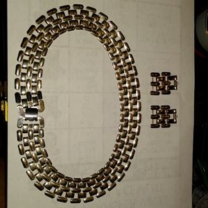 Vintage Silver Tone Panther Link Necklace Earrings